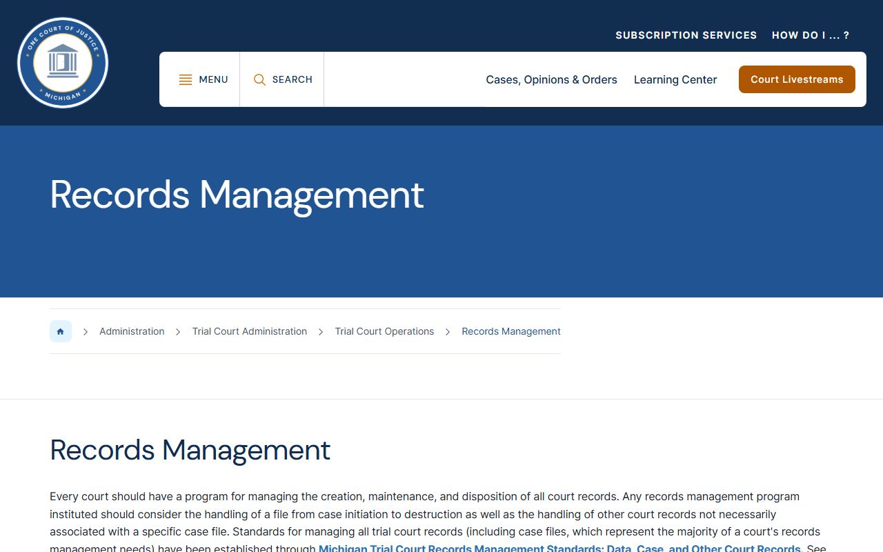 Michigan Courts records-management page with MCR 8.119 access notes for Houghton County court records